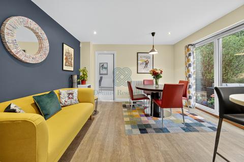 undefined, East Keswick, Leeds LS17