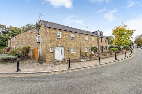 3 bedroom house to rent, High Street, Greenhithe, DA9