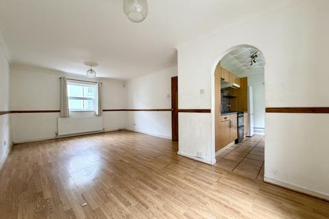 3 bedroom house to rent, High Street, Greenhithe, DA9