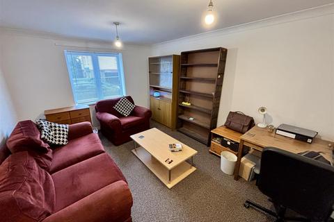 2 bedroom apartment for sale, Farrier Close, Pity Me, Durham