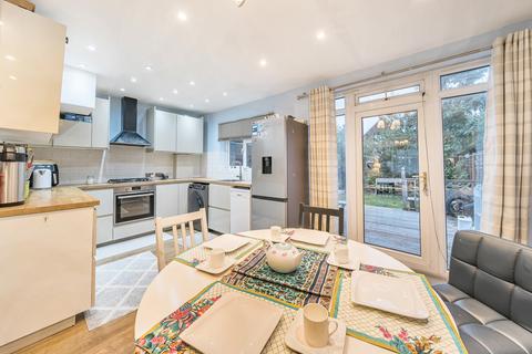 undefined, Abbotts Road, Mitcham CR4