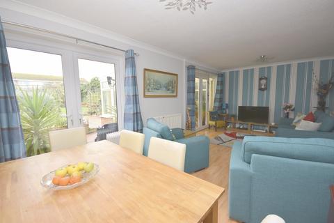 3 bedroom terraced house for sale, Eastchurch Road, Margate, Palm Bay