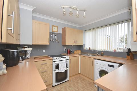 3 bedroom terraced house for sale, Eastchurch Road, Margate, Palm Bay