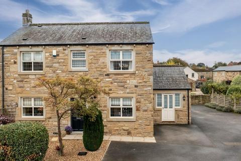 undefined, Sedgegarth, Leeds LS14