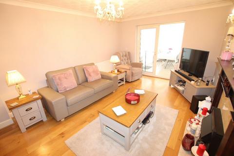 3 bedroom bungalow for sale, Bockings Grove, Clacton on Sea, CO16