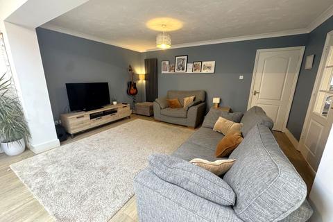 undefined, Watlow Gardens, Buckingham MK18