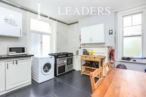 1 bedroom house to rent, London Road, London, SE23