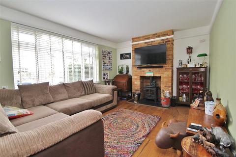 undefined, Russell Road, Horsell GU21