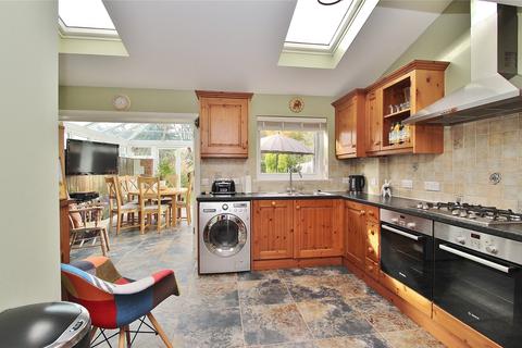 undefined, Russell Road, Horsell GU21