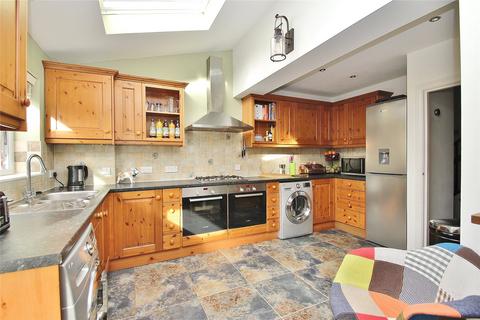 undefined, Russell Road, Horsell GU21