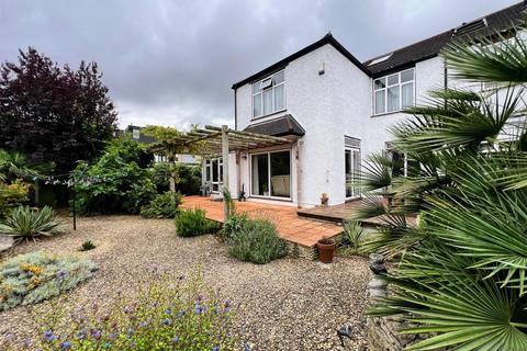 5 bedroom end of terrace house for sale, Shirley Gardens, Barking