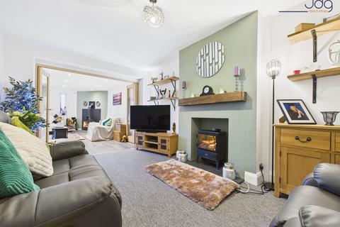 The Rise, Bolton le Sands | Beautiful extended modernised bunglaow