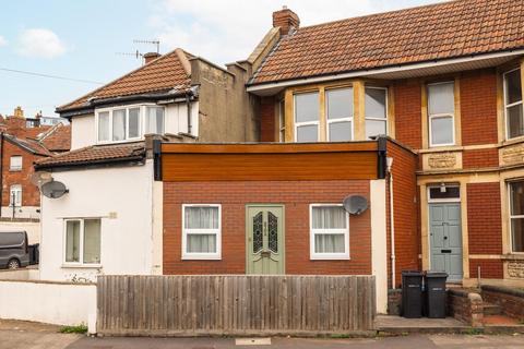 1 bedroom flat for sale, St. Johns Lane, Bedminster