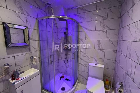 4 bedroom house to rent, Victoria Road, Leeds LS6