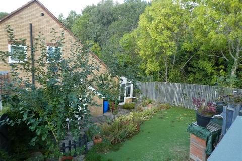 undefined, Gisburn Close, Milton Keynes MK13