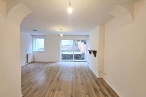undefined, Middleton Gardens, Kings Norton, Birmingham, B30