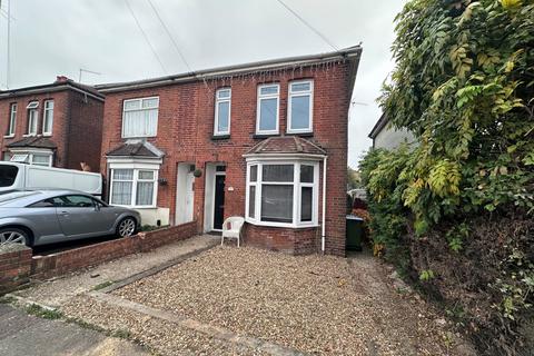 undefined, Bridge Road, Southampton SO19