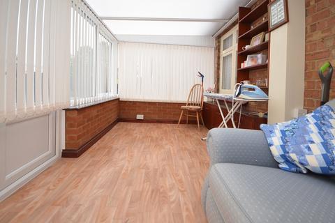 undefined, London Road, Raunds