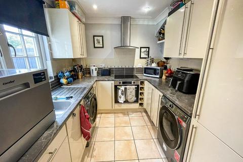 undefined, Pilgrims Way, Weeting IP27