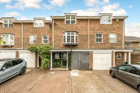 5 bedroom terraced house for sale, Clifden Road, Twickenham TW1