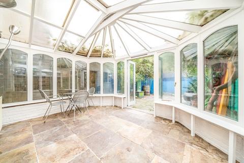 5 bedroom terraced house for sale, Clifden Road, Twickenham TW1