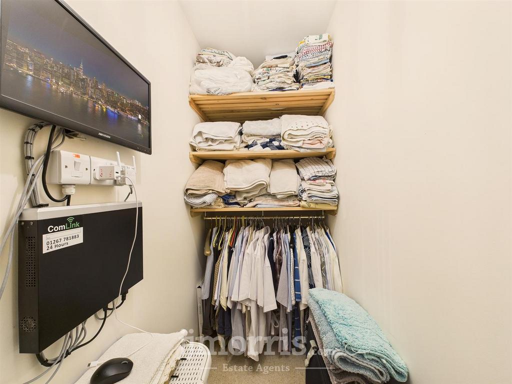 CAM05297 G0-PR0101-STILL032.jpg