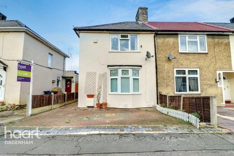 Fitzstephen Road, DAGENHAM