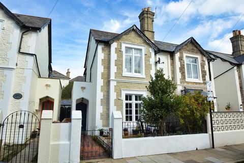 COASTAL RYDE