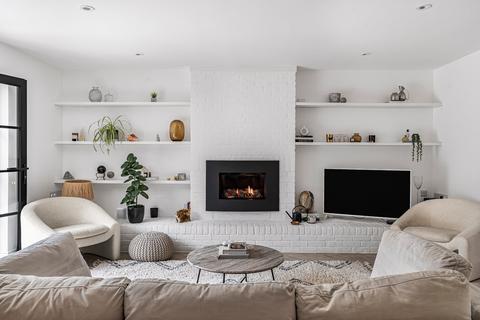 undefined, Passfield Road, Passfield, Liphook, Hampshire