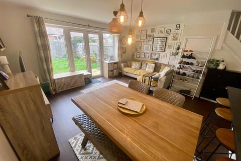 3 bedroom townhouse for sale, Fairway Meadows, Lutterworth LE17