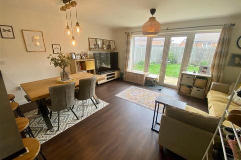 3 bedroom townhouse for sale, Fairway Meadows, Lutterworth LE17