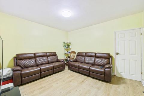 5 bedroom detached house for sale, Harrison Road, Leicester LE4