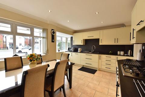 undefined, High Street, Brierley Hill DY5