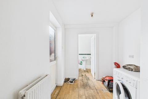 2 bedroom terraced house for sale, Carlton Avenue, Delhi Street, Hull, HU9 5QS