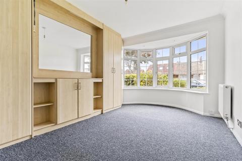 22 Hurley Road, Worthing, BN13 2PB