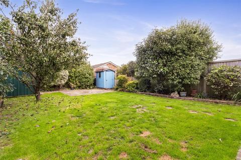 22 Hurley Road, Worthing, BN13 2PB