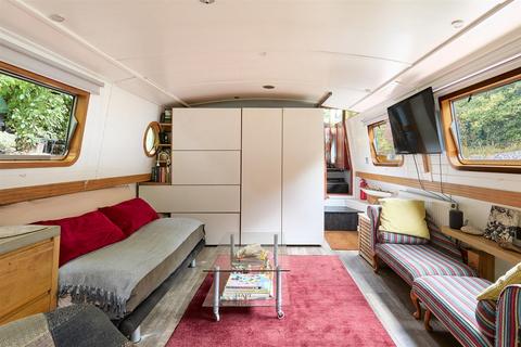undefined, The Moorings, Fife Terrace, N1