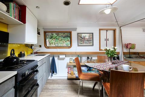 undefined, The Moorings, Fife Terrace, N1