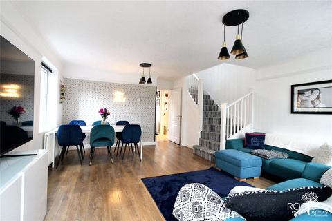 3 bedroom detached house for sale, Naseby Rise, Berkshire RG14