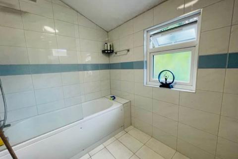 undefined, St. Mary's Road, London E10