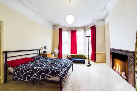Studio to rent, London Road, Newbury, Berkshire, RG14