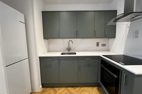 2 bedroom apartment to rent, Brixton Hill, London SW2