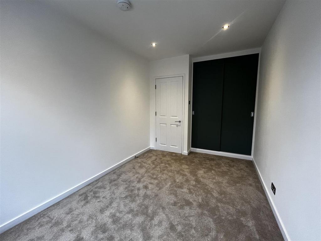 Effra Court, Brixton – Eden Harper