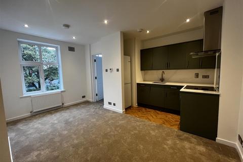 2 bedroom apartment to rent, Brixton Hill, London SW2
