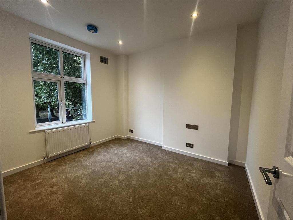 Effra Court, Brixton – Eden Harper