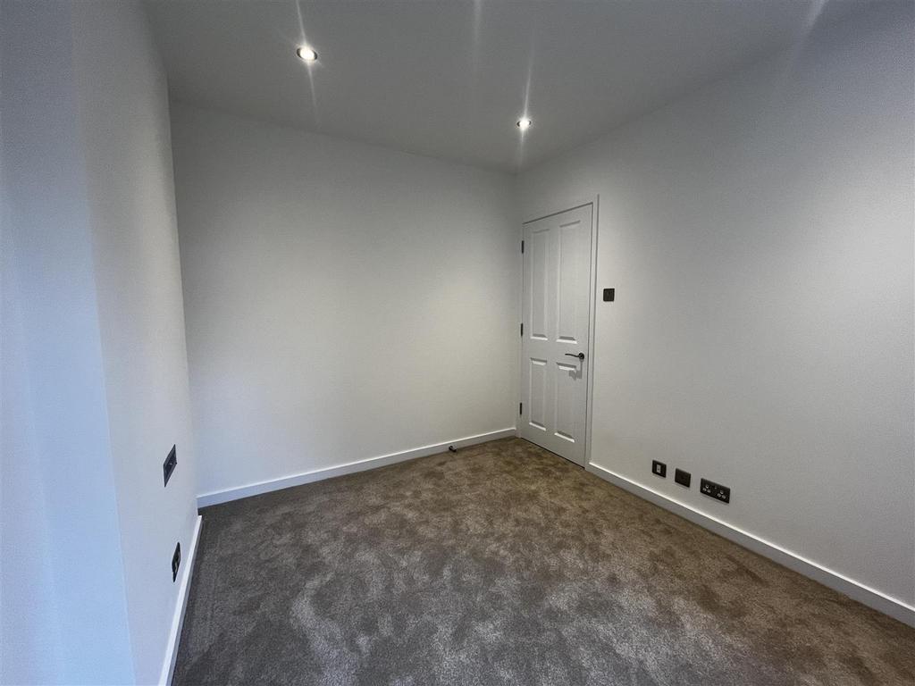 Effra Court, Brixton – Eden Harper
