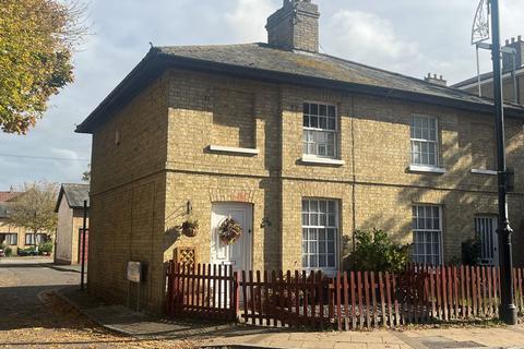 2 bedroom semi-detached house for sale, Chatteris PE16