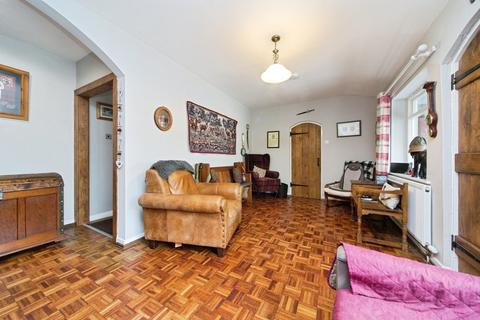 undefined, Corwen LL21