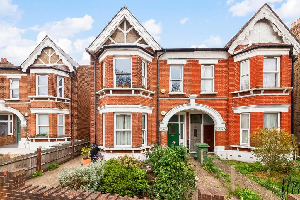 IMG 8527 c-1500x1000.jpg