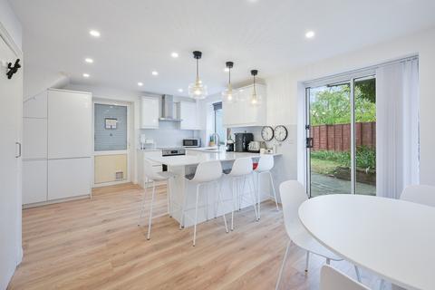 3 bedroom semi-detached house for sale, Linkway, Raynes Park SW20